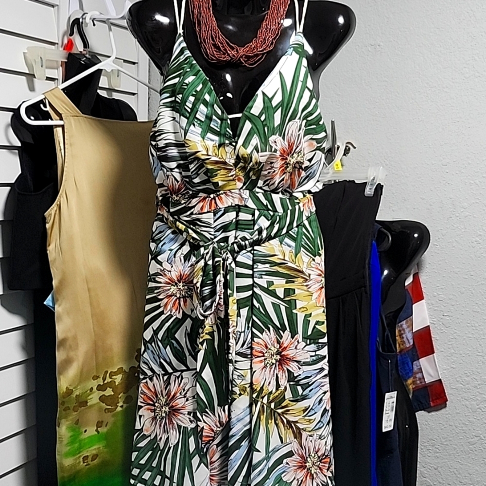 Promesa Green and White Floral Mini Dress